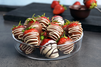 Honey-Drizzled Chocolate Covered Strawberries