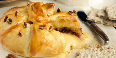 Baked Brie with Double Barrel Honey, Walnuts, and Puff Pastry